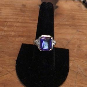 Lovely amethyst ring size 8 NWOT